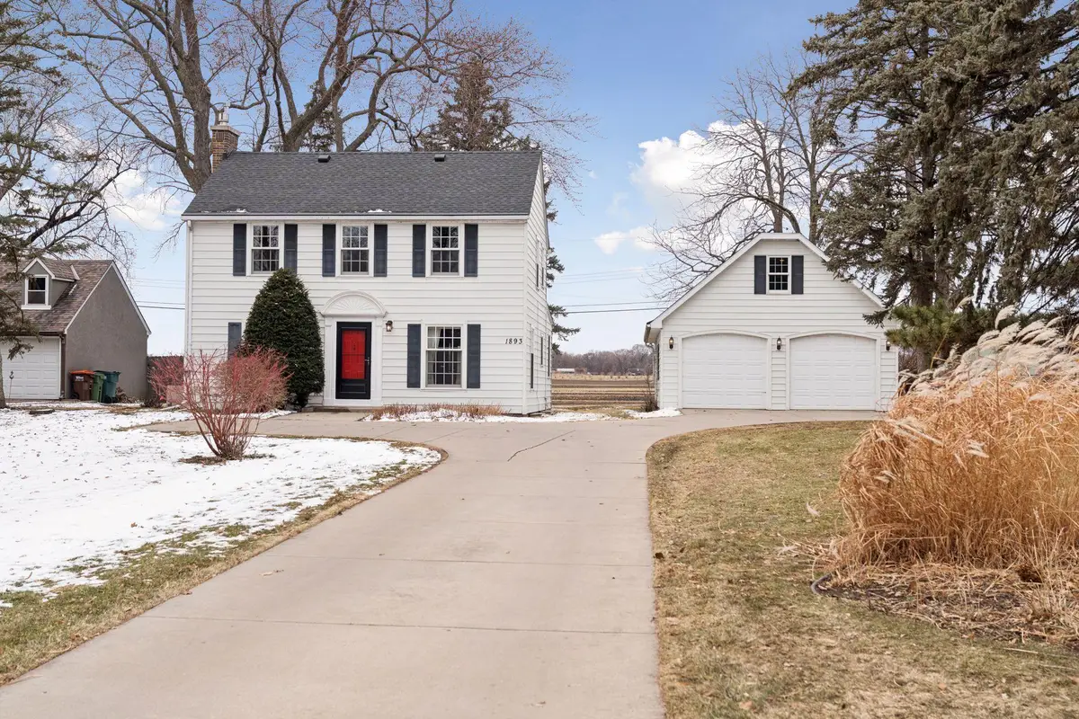 1893 Snelling Avenue N, Falcon Heights, MN 55113 - #1