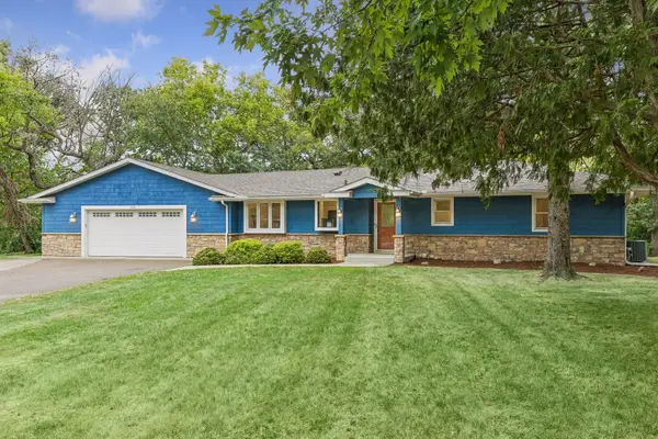 12516 Dominick Circle, Minnetonka, MN 55343
