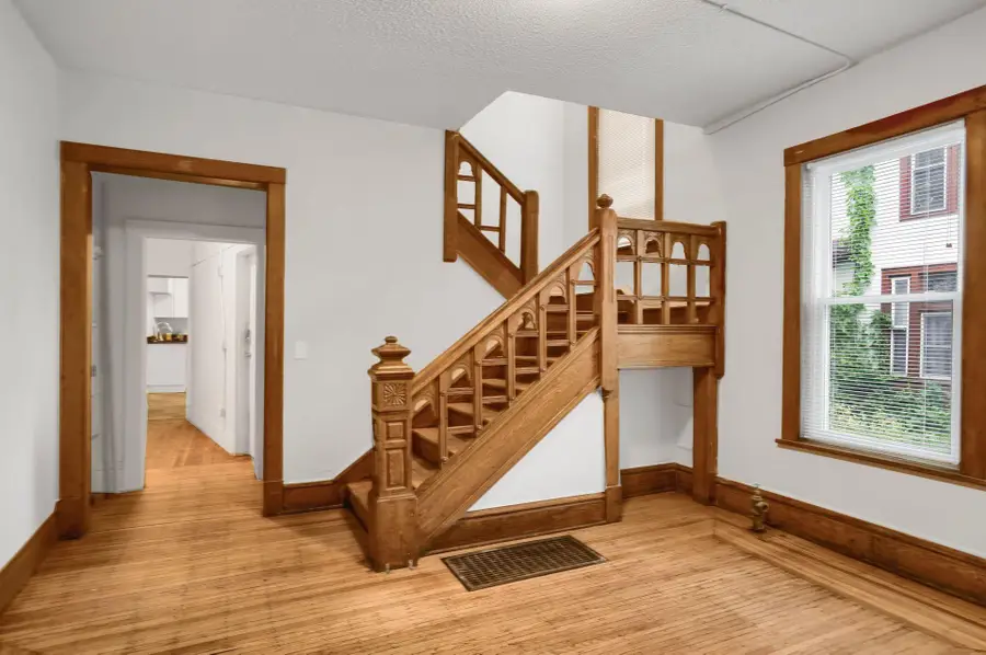 1316 7th Street Se, Minneapolis, MN 55414 - #3