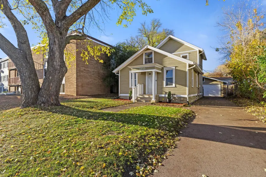 2433 Youngman Avenue, Saint Paul, MN 55116 - #2