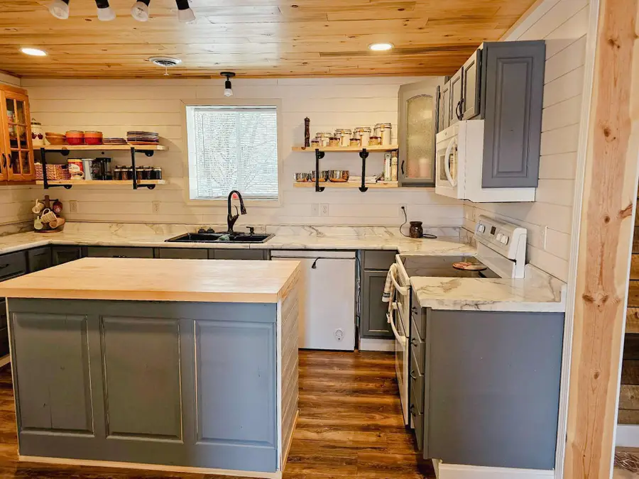 1724 Laurel Street, Brainerd, MN 56401 - #3