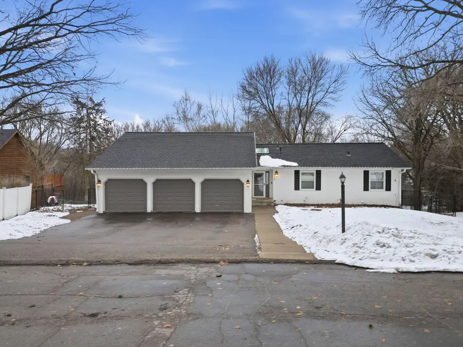 913 York Avenue Nw, Elk River, MN 55330 - #2