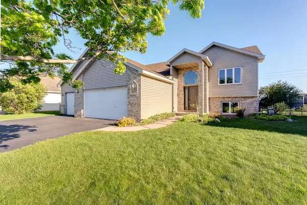 564 Monnens Avenue, Shakopee, MN 55379