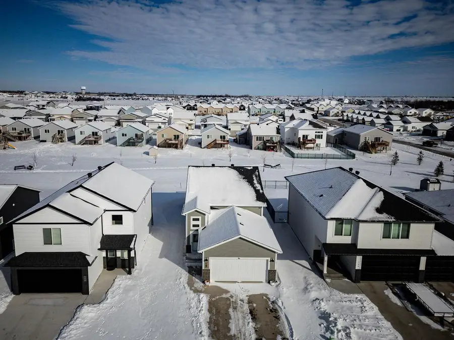 762 2nd Avenue, Horace, ND 58047 - #3