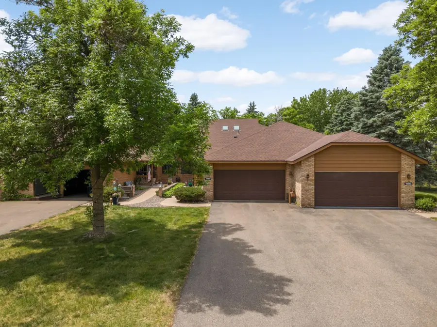 14589 Embassy Avenue, Apple Valley, MN 55124 - #2