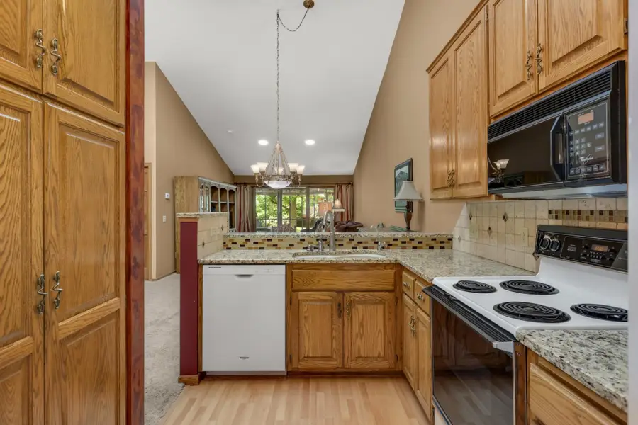 14589 Embassy Avenue, Apple Valley, MN 55124 - #3