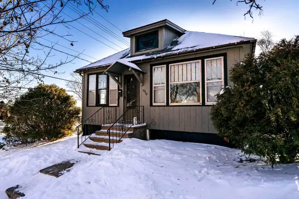619 N 18th Avenue E, Duluth, MN 55812