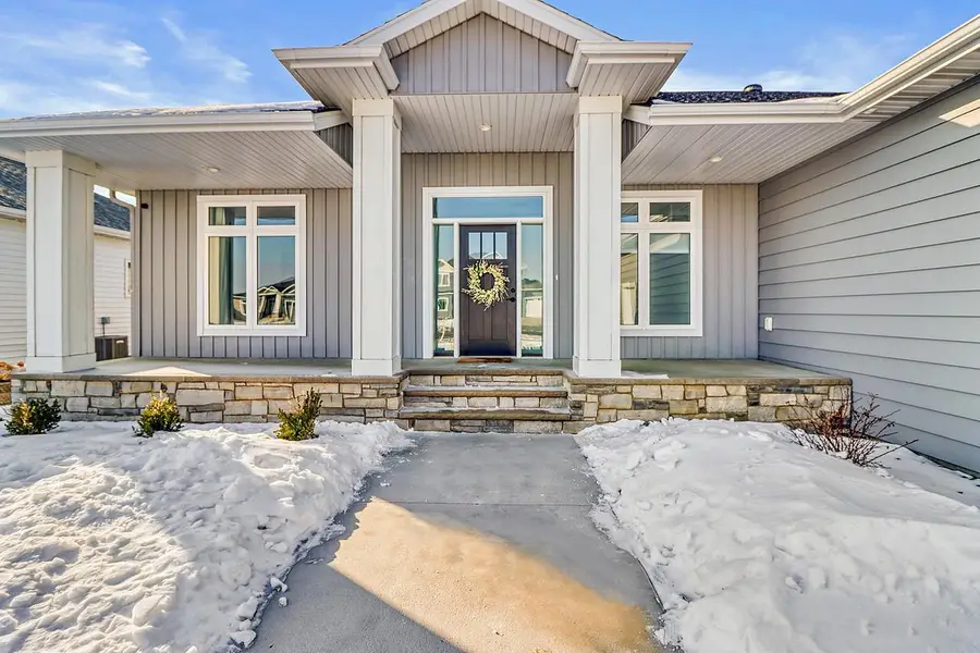 2700 Golden Lane S, Fargo, ND 58104 - #2