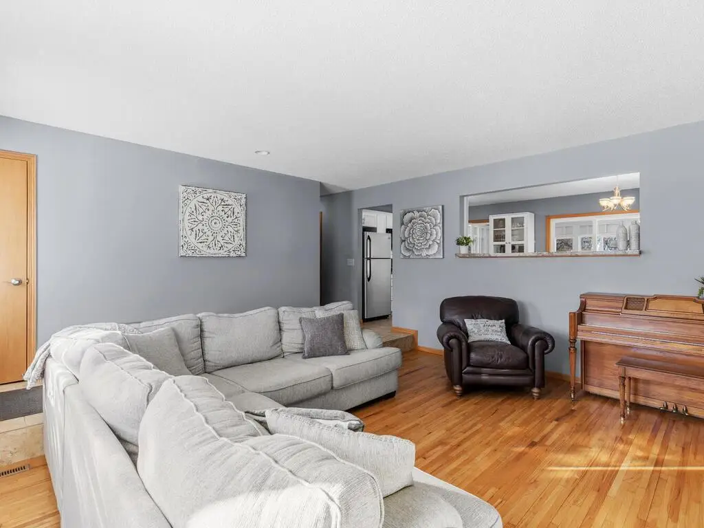 1541 60th Avenue Ne, Fridley, MN 55432 - #1