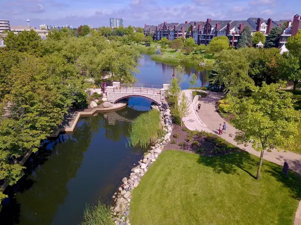 7400 Edinborough Way #5101, Edina, MN 55435