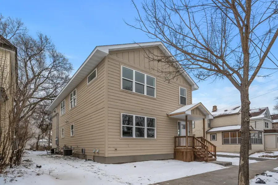 820 26th Avenue Ne, Minneapolis, MN 55418 - #2