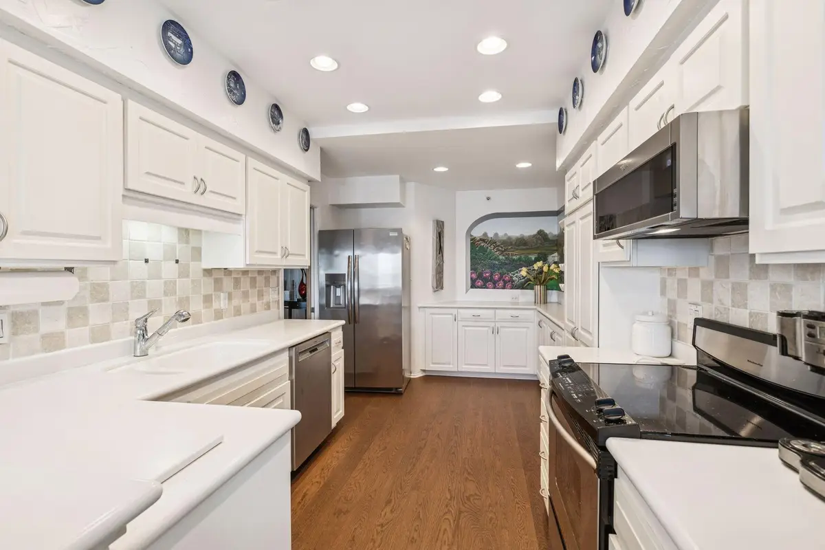 1235 Yale Place #1304, Minneapolis, MN 55403 - #1