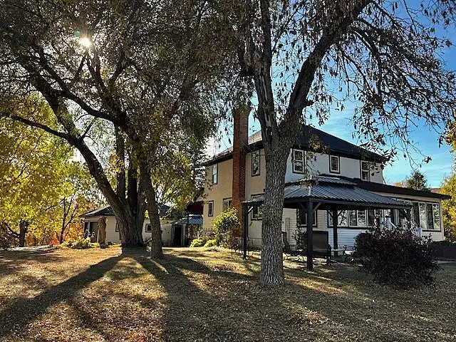 405 E Summit Street, Battle Lake, MN 56515 - #3