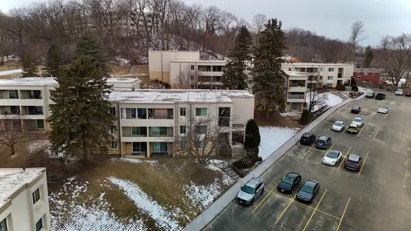 358 Elton Hills Drive Nw #11, Rochester, MN 55901