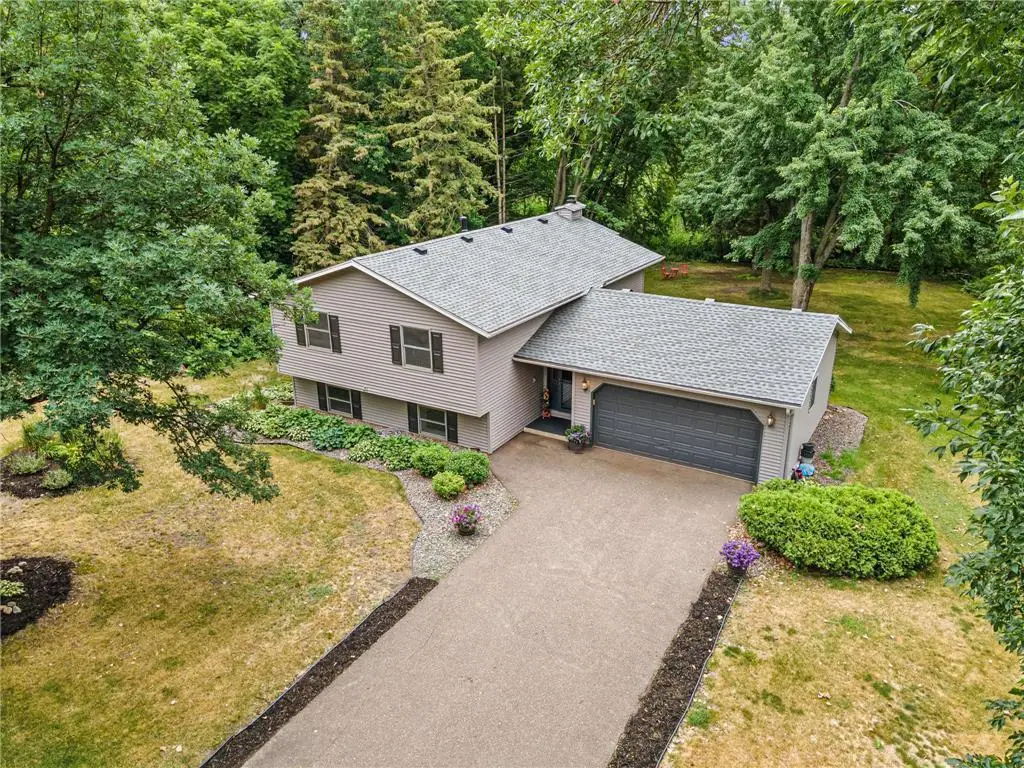 4109 Valentine Crest Road, New Brighton, MN 55112 - #1