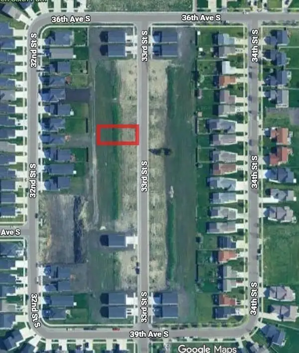 3707 33rd Street S, Moorhead, MN 56560