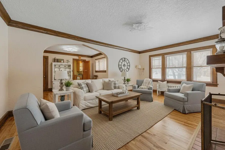 718 6th Street N, Saint James, MN 56081 - #3