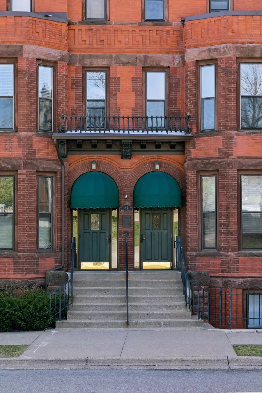 162 College Avenue W #5, Saint Paul, MN 55102 - #2