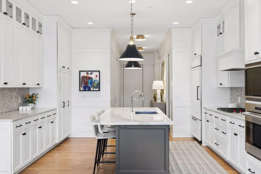 935 Lake Street E #309, Wayzata, MN 55391 - #3