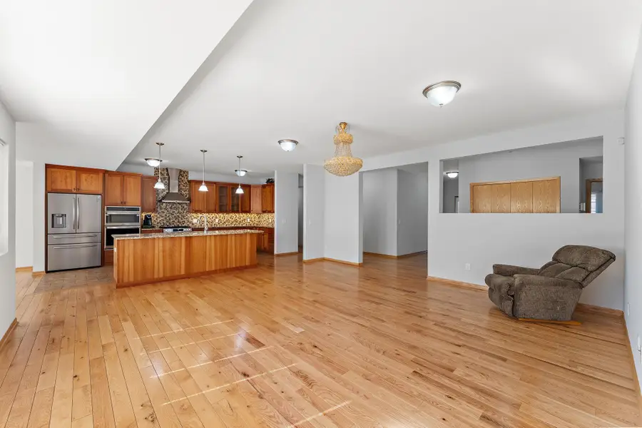 438 Wildwood Road, Mahtomedi, MN 55115 - #2