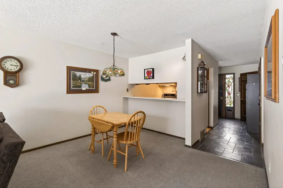 6042 Golden Valley Road, Golden Valley, MN 55422 - #2