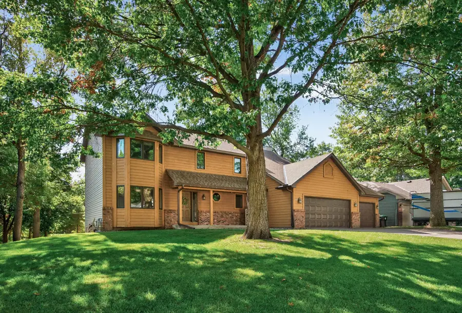 102 Woodridge Lane, Circle Pines, MN 55014 - #2