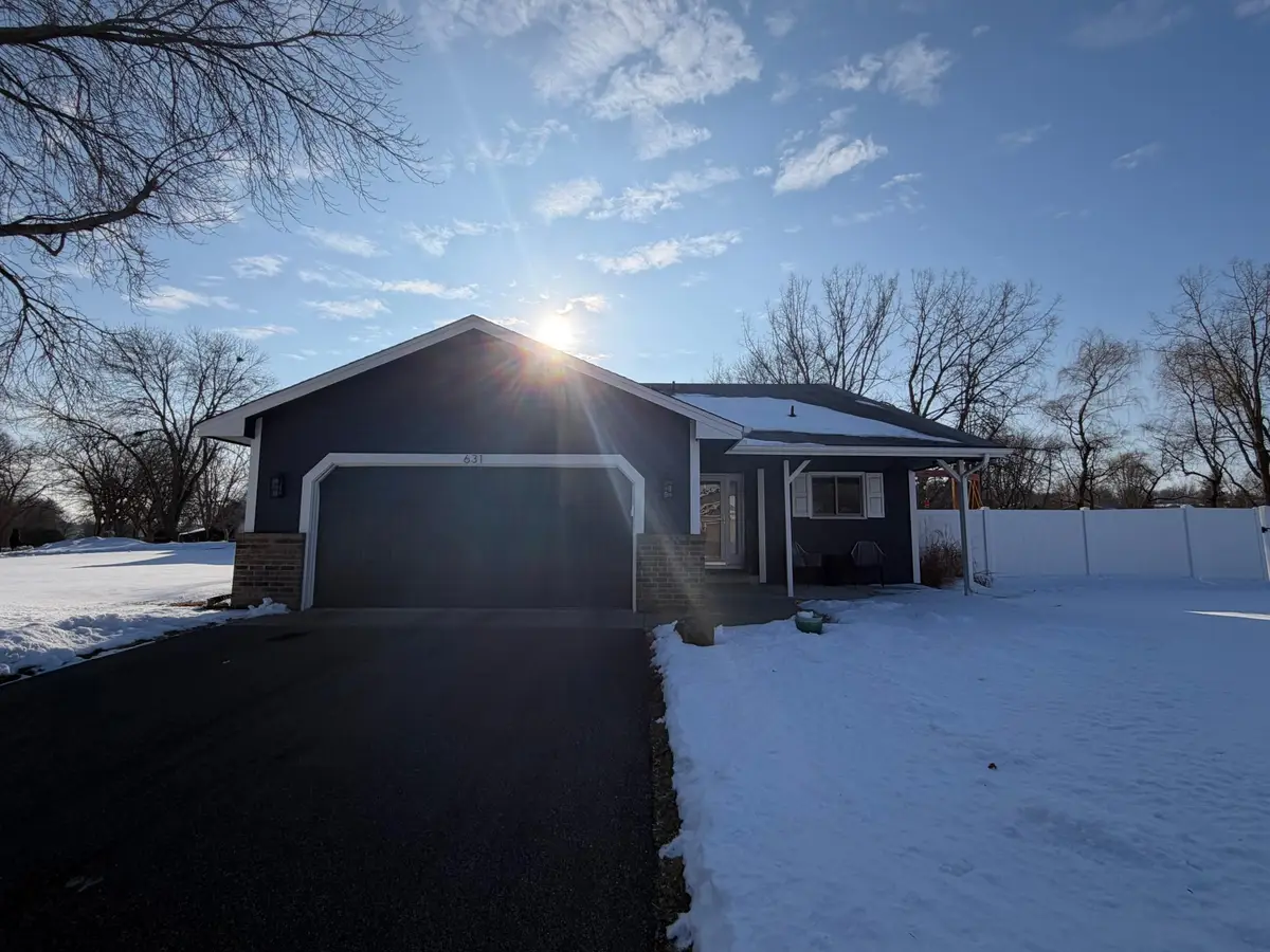 631 Conestoga Trail, Chanhassen, MN 55317 - #1