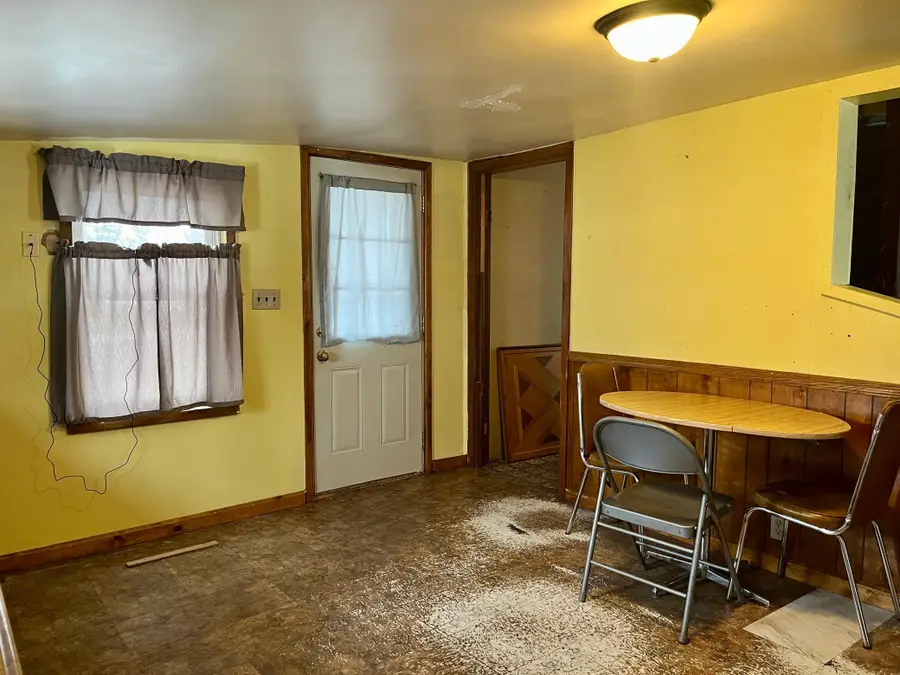 110 2nd Street Sw, Glenville, MN 56036 - #2