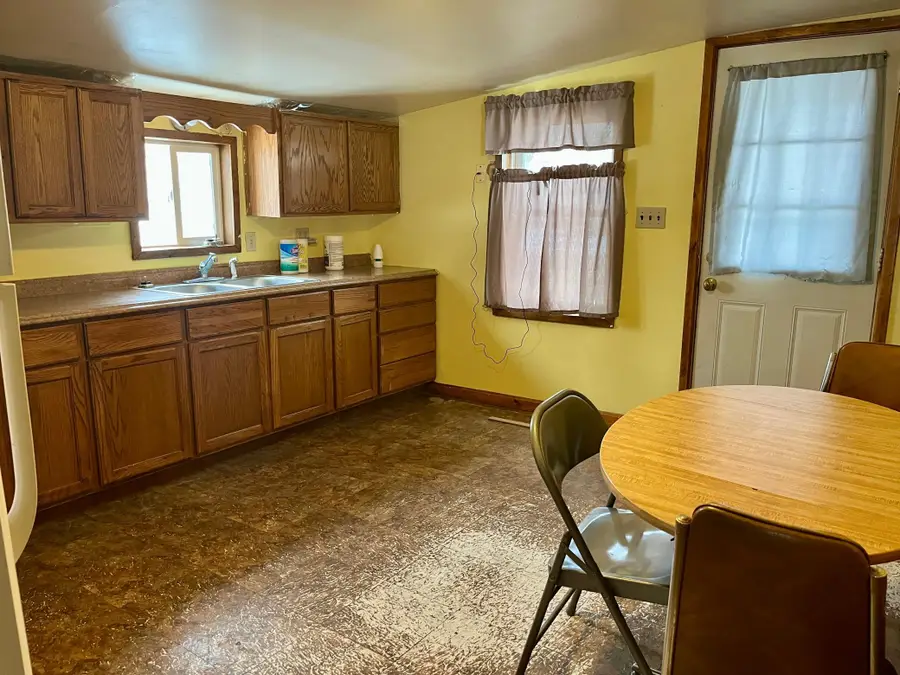 110 2nd Street Sw, Glenville, MN 56036 - #3