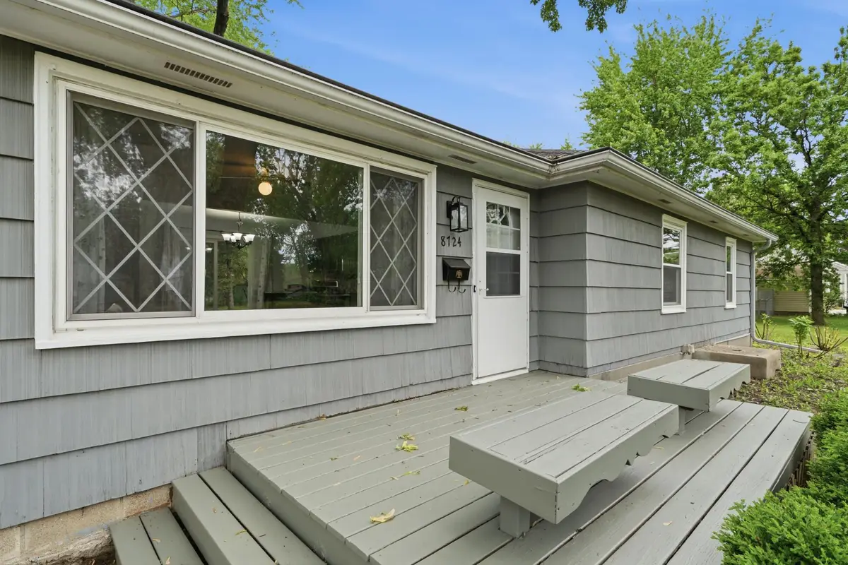 8724 1st Avenue S, Bloomington, MN 55420 - #1