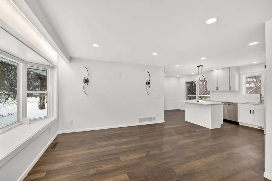 10920 Oak Knoll Terrace N, Hopkins, MN 55305 - #3