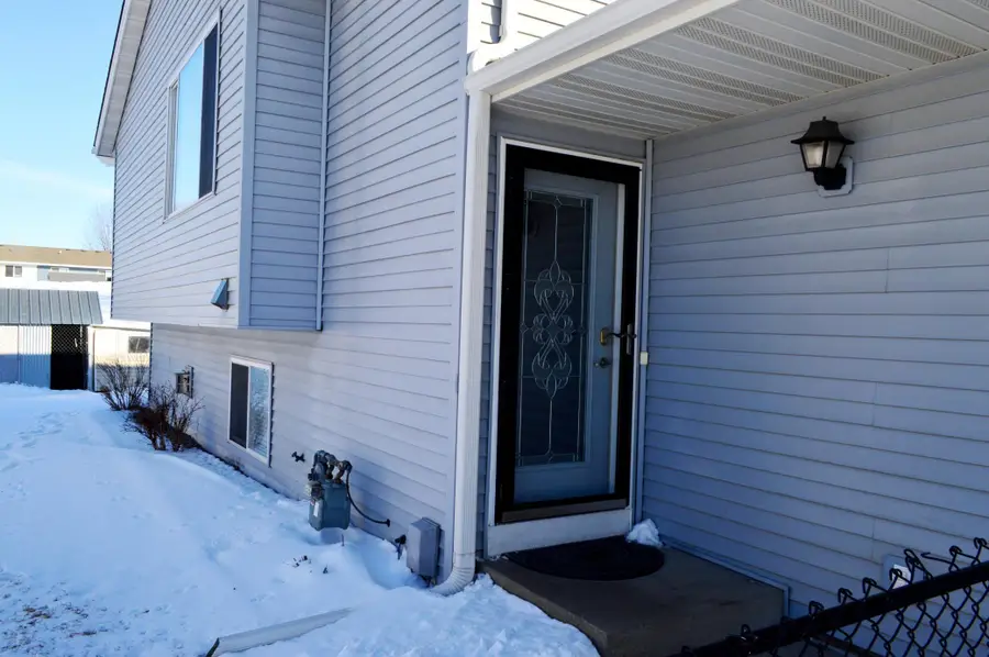 1465 Mcintosh Circle, Shakopee, MN 55379 - #2