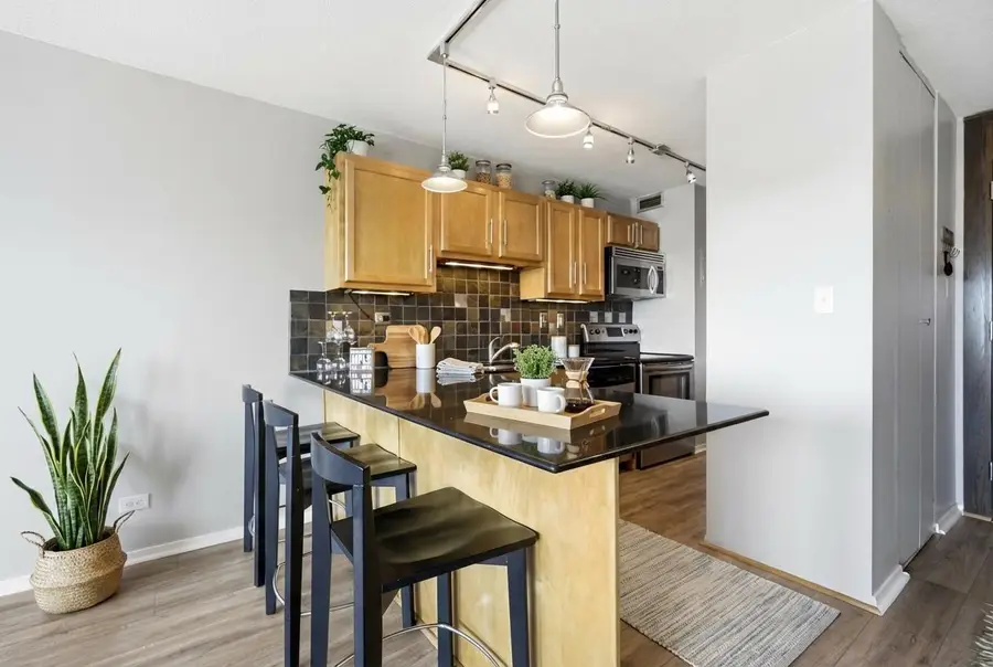 15 S 1st Street #A913, Minneapolis, MN 55401 - #2