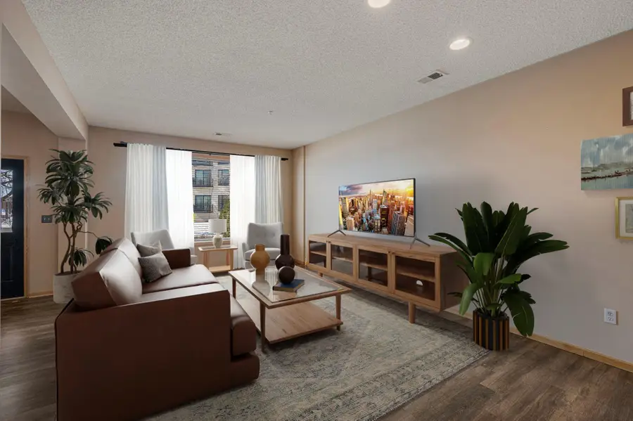 8026 Golden Valley Road, Golden Valley, MN 55427 - #3