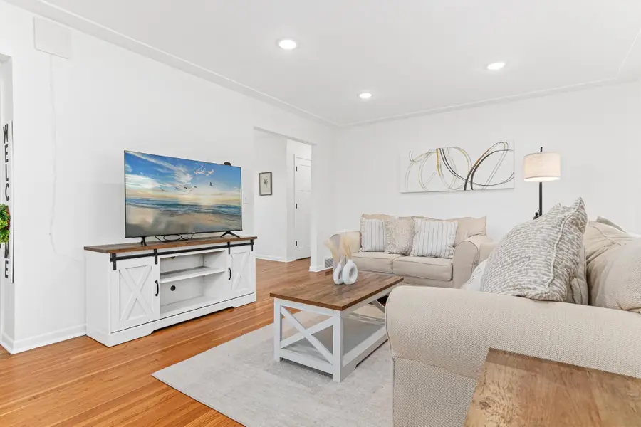 5712 40th Avenue S, Minneapolis, MN 55417 - #2