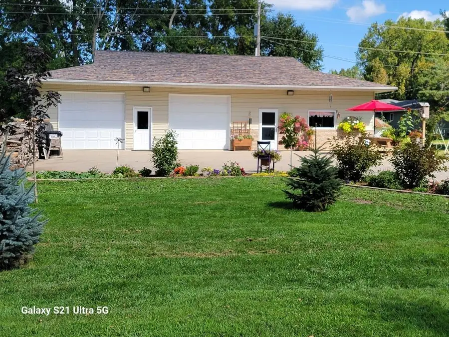 235 North Street W, Eagle Bend, MN 56446 - #2