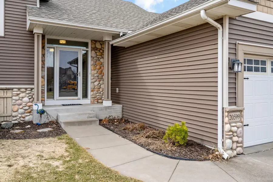 20599 Islandview Circle, Lakeville, MN 55044 - #3