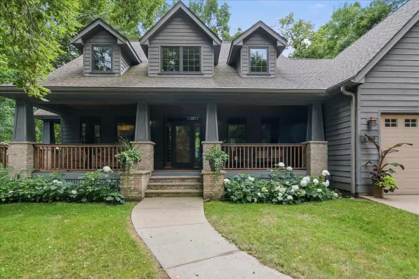 1009 Greenleaf Court, Northfield, MN 55057