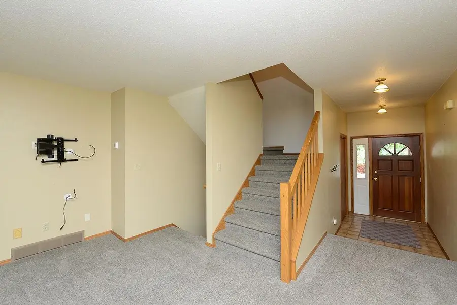 3210 15th Avenue S, Fargo, ND 58103 - #2