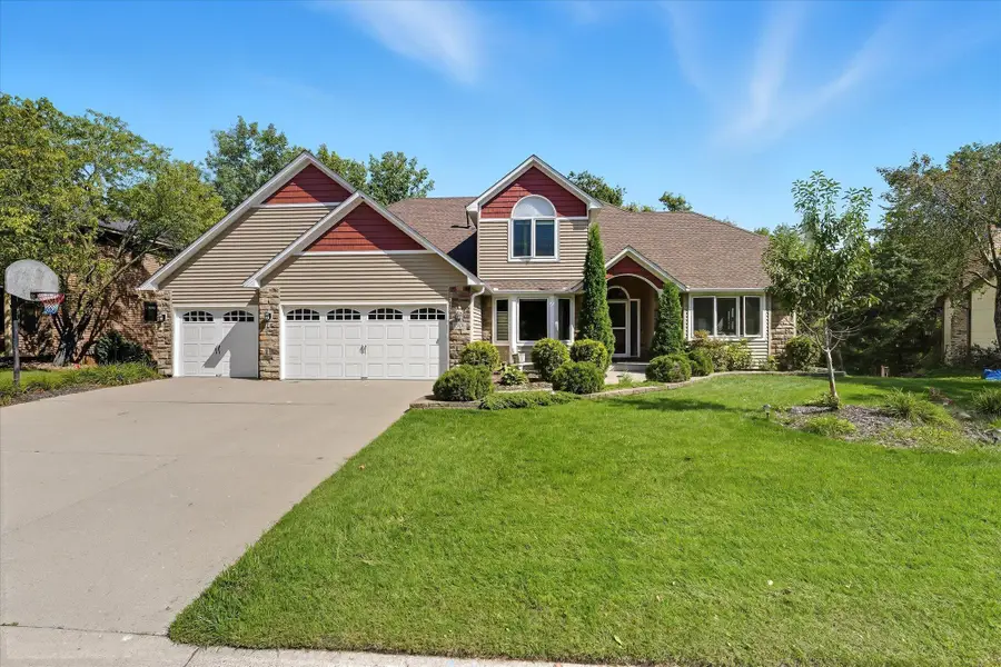 13476 Granada Avenue, Apple Valley, MN 55124 - #2