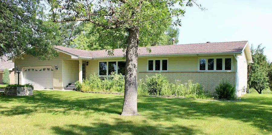 1805 Nelson Drive, Thief River Falls, MN 56701 - #3