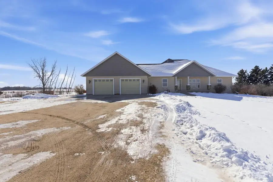 17216 County Road 5 Nw, New London, MN 56273 - #3