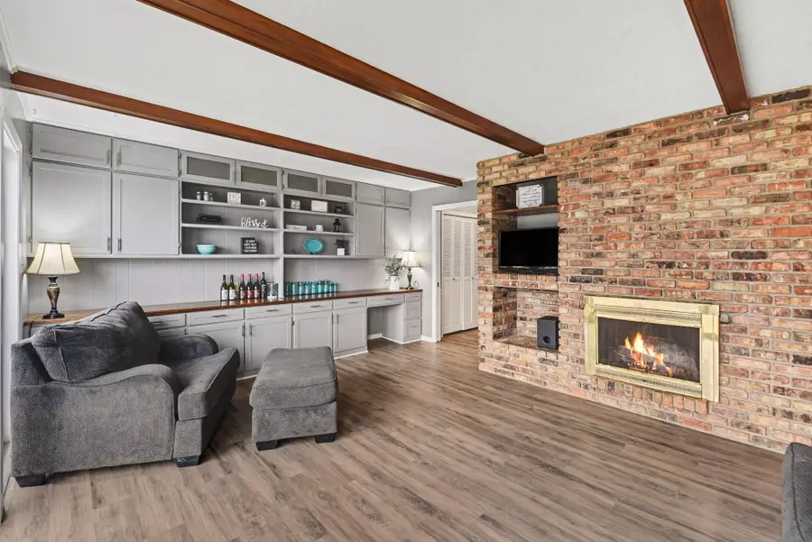 801 6th Avenue Se, Pipestone, MN 56164 - #3