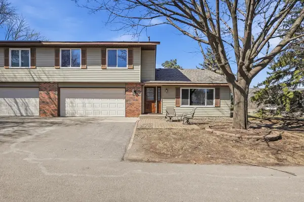 1811 Knox Drive, Burnsville, MN 55337