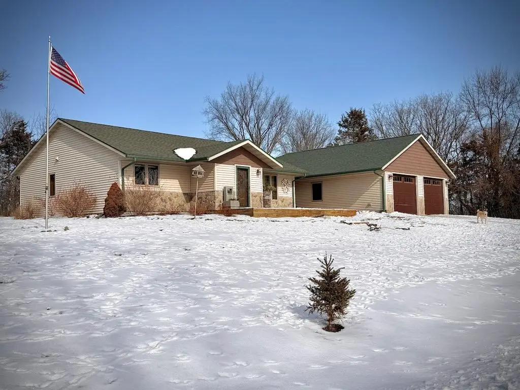 5250 121st Avenue Ne, Spicer, MN 56288 - #1