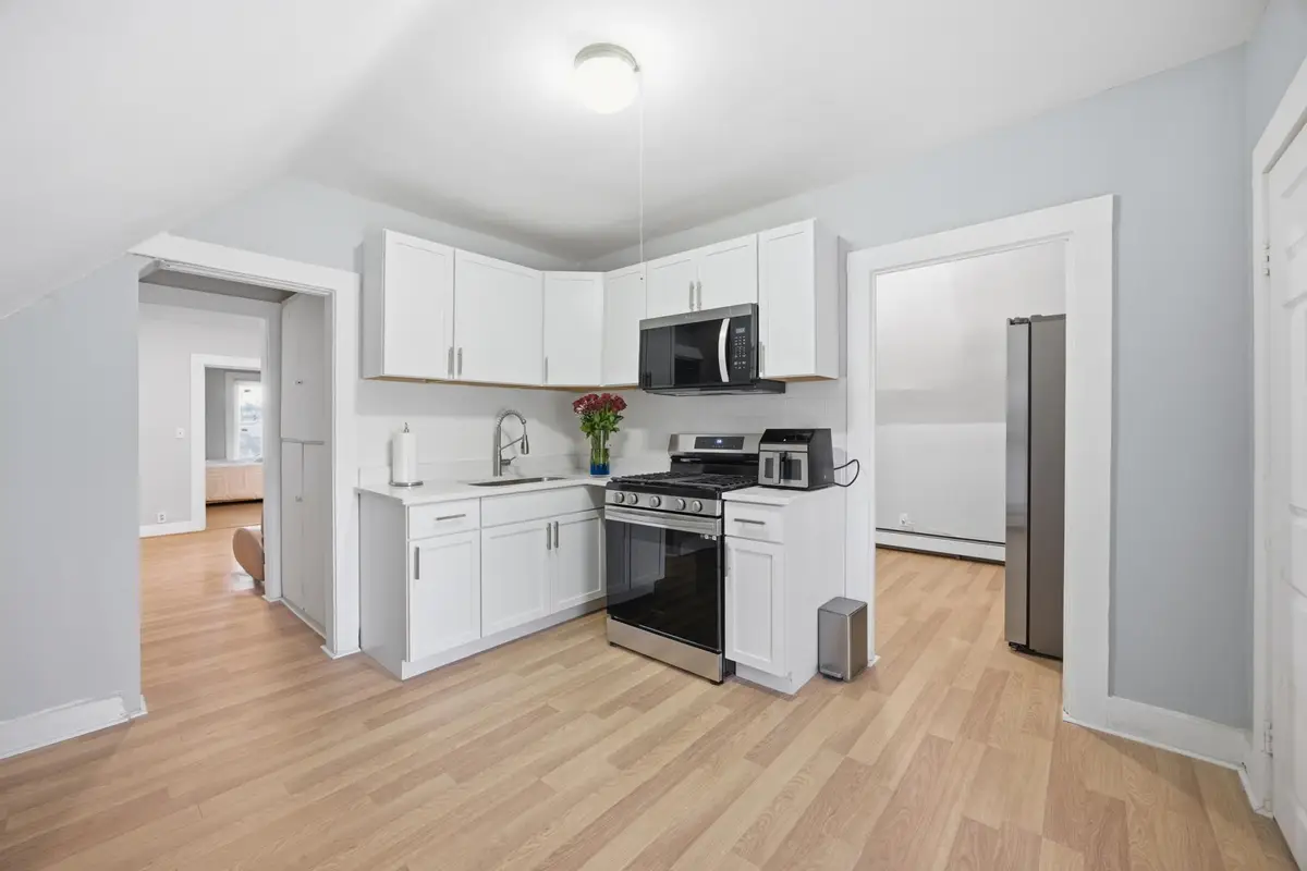 873 Sherburne Avenue, Saint Paul, MN 55104 - #1