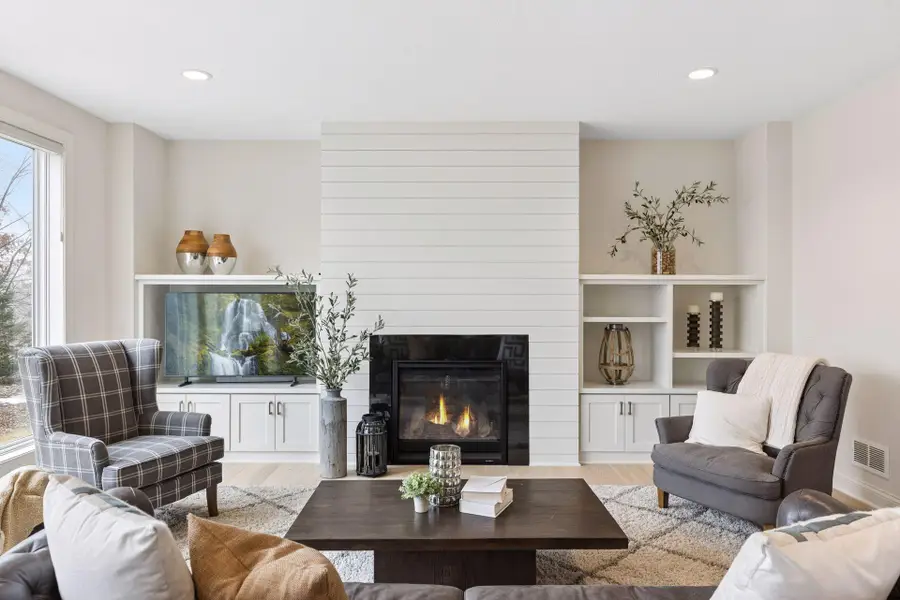 7500 Walnut Grove Lane N, Maple Grove, MN 55311 - #3