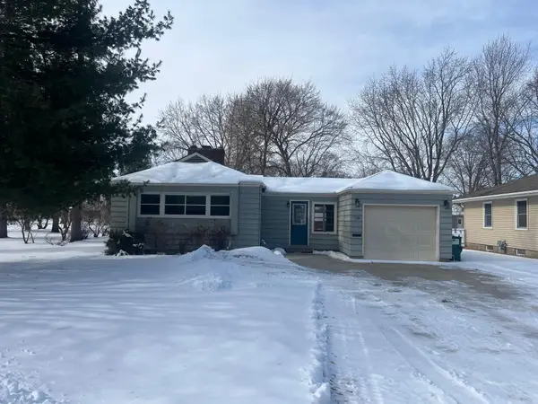 718 S Ramsey Avenue, Litchfield, MN 55355
