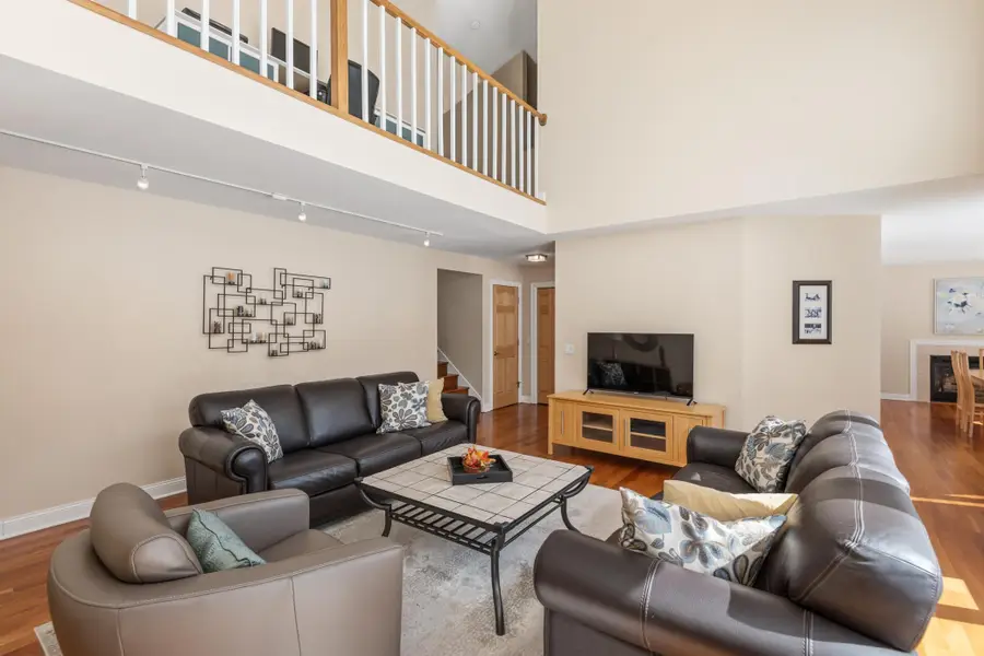 16229 Graben Court, Eden Prairie, MN 55346 - #3