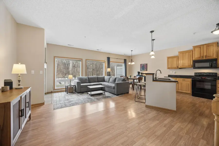 191 Larpenteur Avenue E #A, Maplewood, MN 55117 - #2